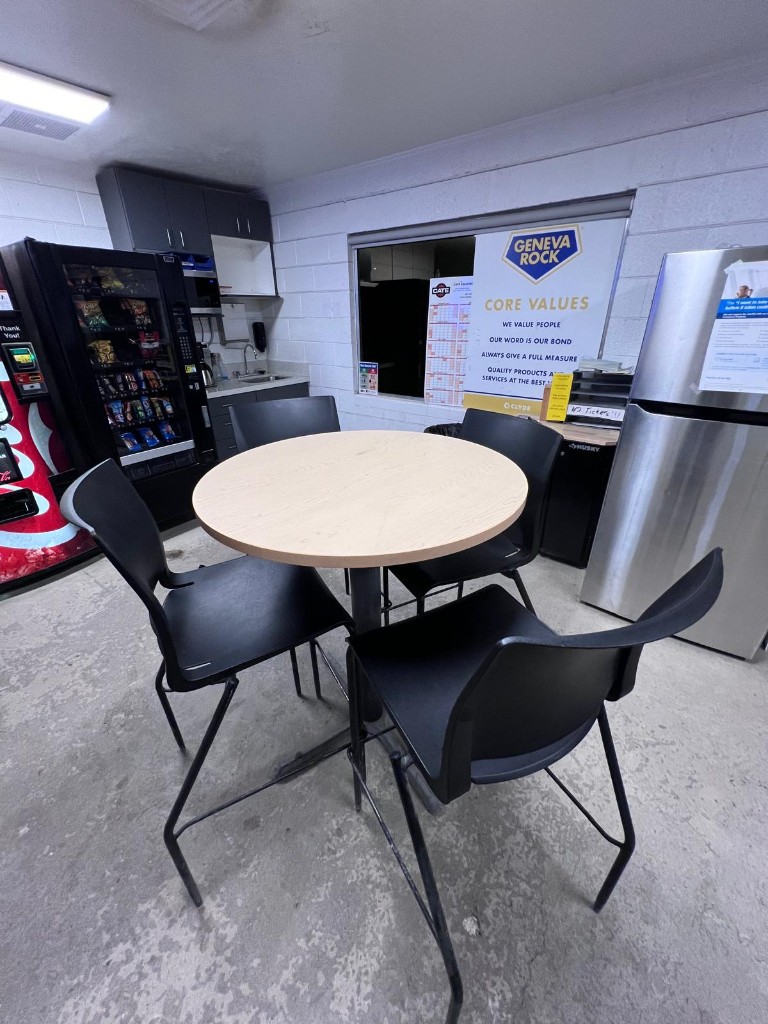 Industrial breakroom and common area after service. Photo 2 of 4.